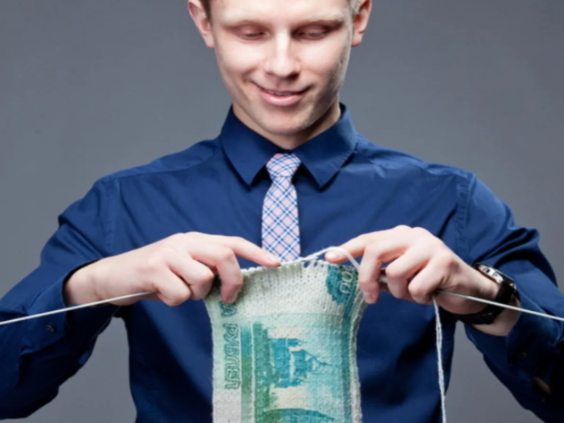 Как самозанятым «заработать» на пенсию.